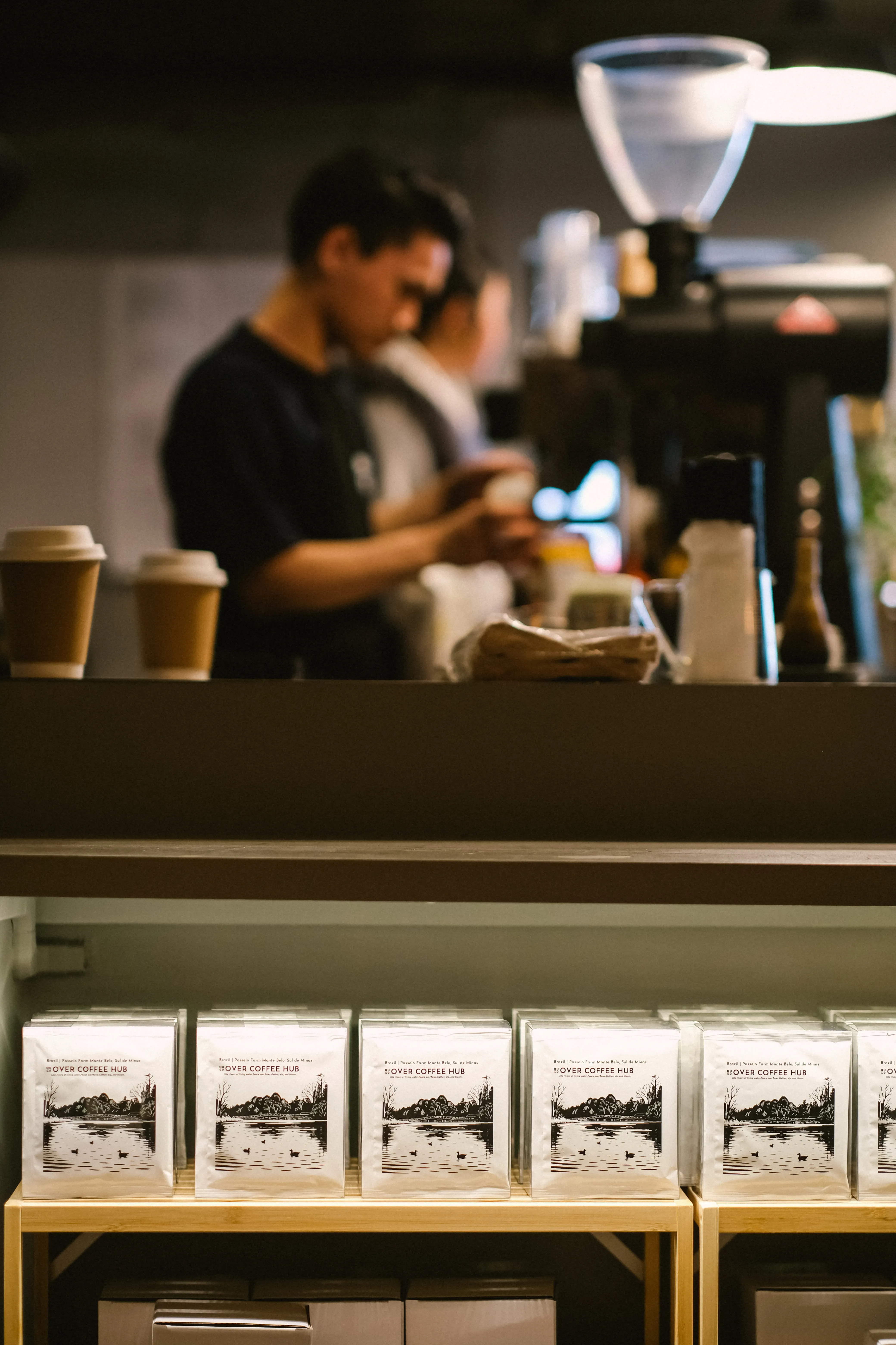 OVER COFFEE HUB バリスタ